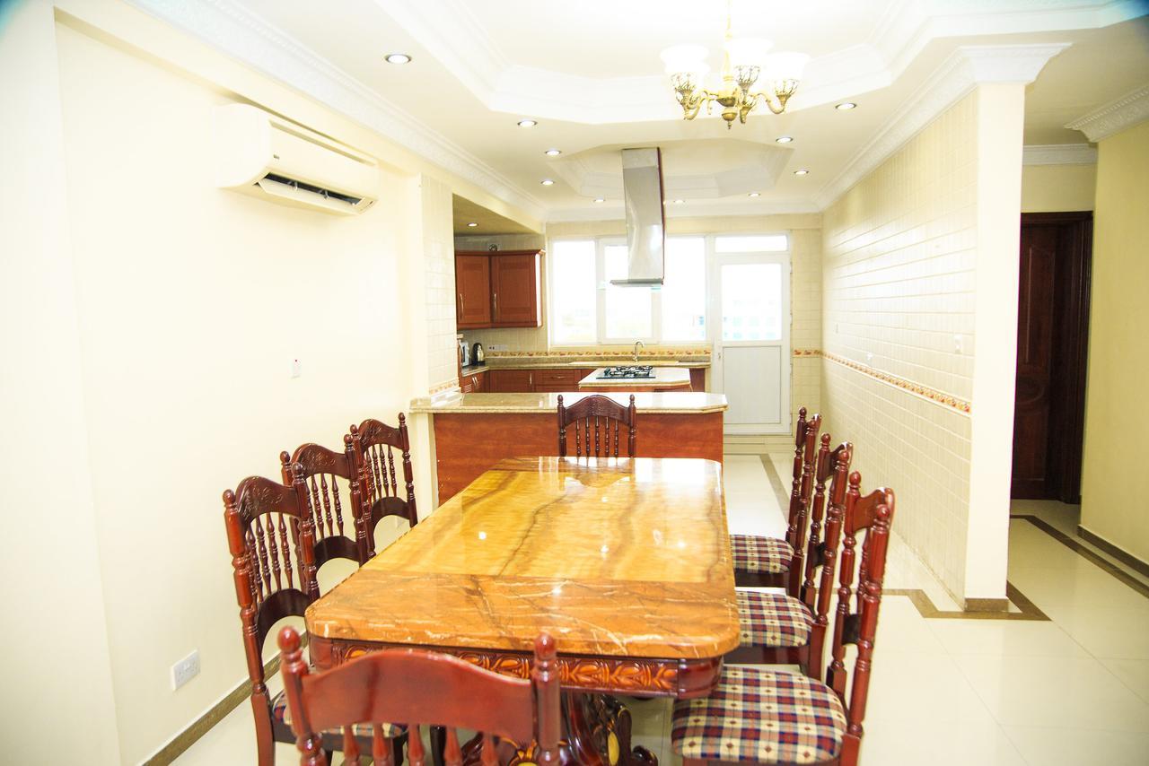 דאר א-סאלאם Luxury Apartment With Ocean View In Oyster Bay מראה חיצוני תמונה
